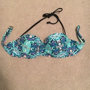Patterned bathing suit top